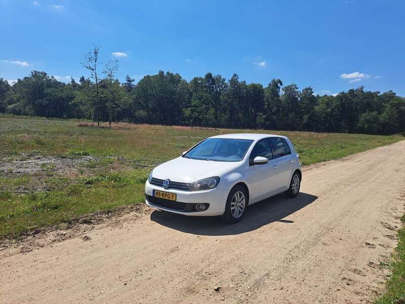 Gebruikt 2011 VW Golf VI Sedan | € 5.000 (Eerlijke prijs) - Afbeelding 1/4