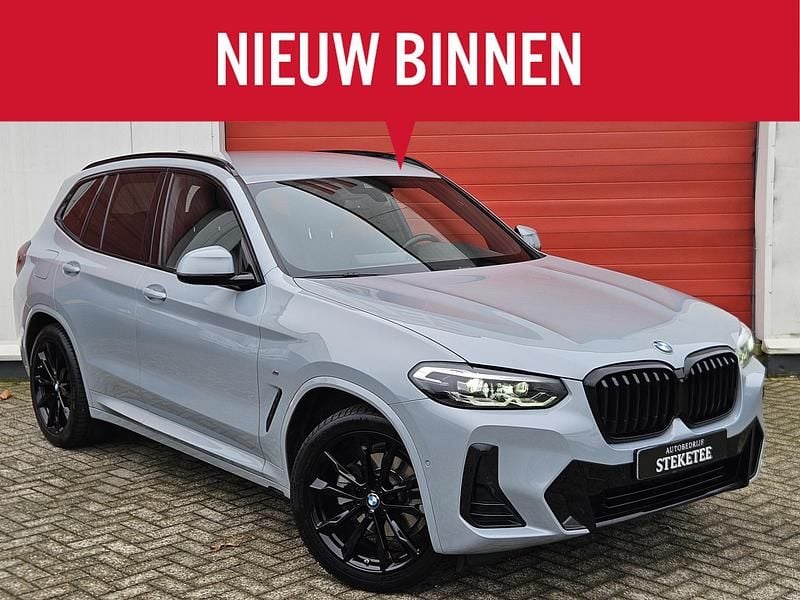 Grijs Occasion 2026 BMW X3 M Sport SUV | € 47.500 - Afbeelding 1/4