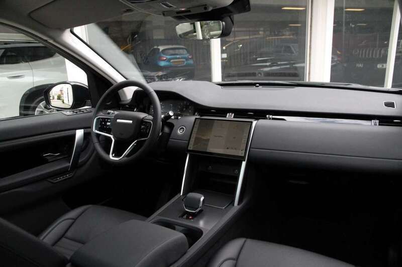 Occasion Land Rover Discovery Sport S 310 PK (228 kW) 2024 Grijs, metallic lak SUV