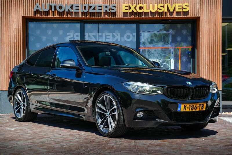 Zwart Gebruikt 2017 BMW 330 Gran Turismo Executive Hatchback | € 22.900 - Afbeelding 1/4