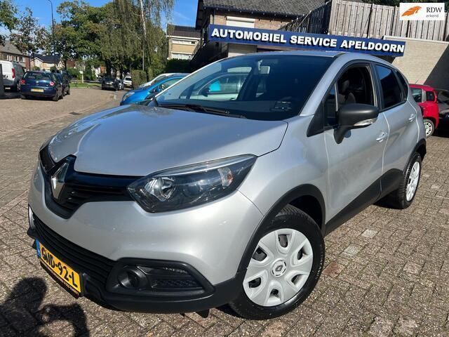 Grijs Gebruikt 2016 Renault Captur Authentique SUV | € 10.950 (Eerlijke prijs) - Afbeelding 1/4