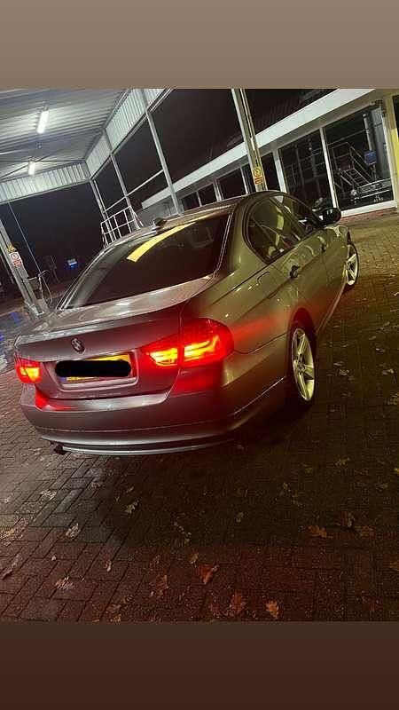 Occasion BMW 316 Luxury Line 122 PK (89 kW) 2011 Grijs Sedan