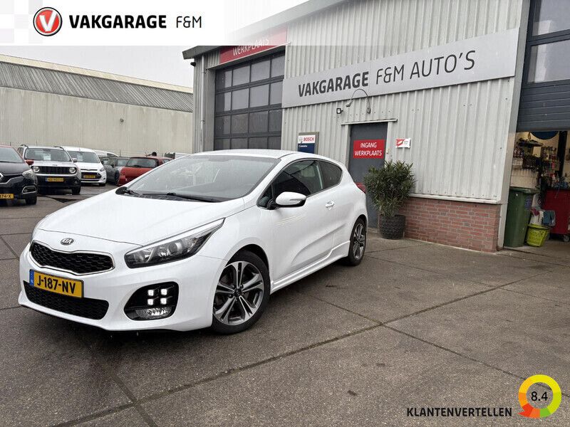 Wit Gebruikt 2020 Kia Ceed GT-Line Hatchback | € 11.950 (Super prijs) - Afbeelding 1/4