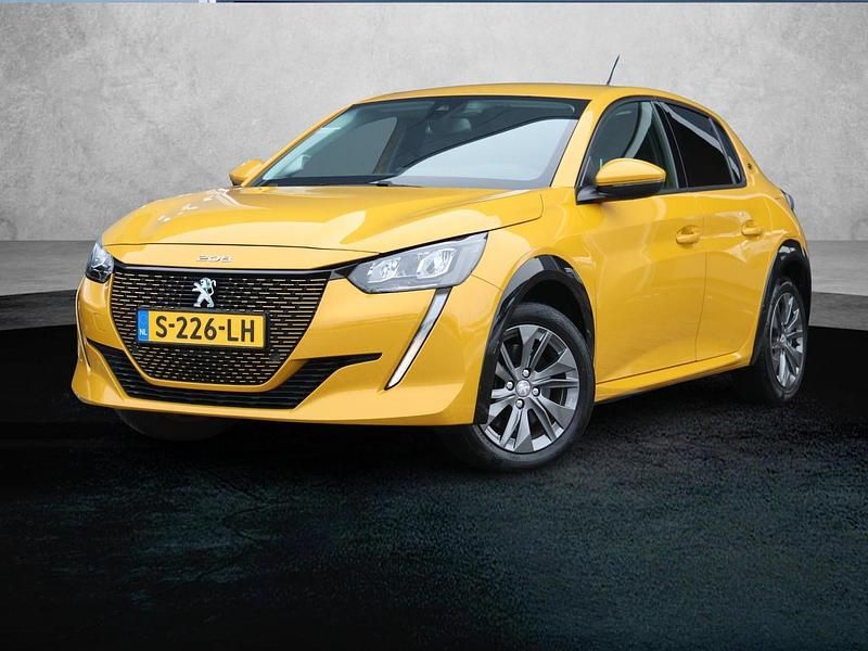 Geel Occasion 2021 Peugeot e-208 Allure Hatchback | € 15.720 (Goede deal) - Afbeelding 1/1