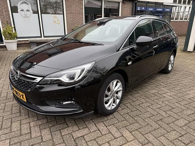 Occasion Opel Astra Innovation 150 PK (110 kW) 2017 Zwart (metallic) Stationwagen