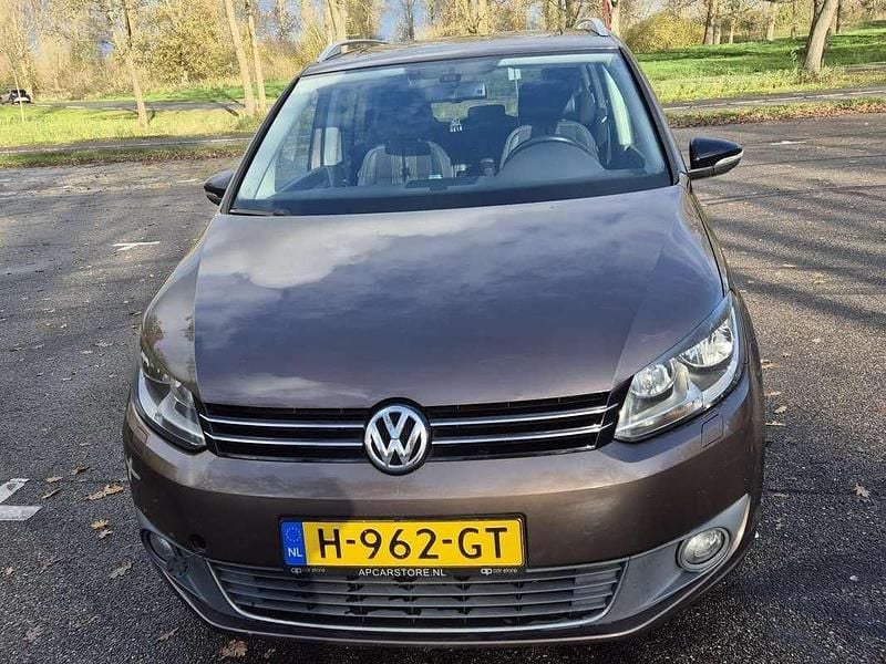 Occasion VW Touran Highline 140 PK (102 kW) 2012 MPV