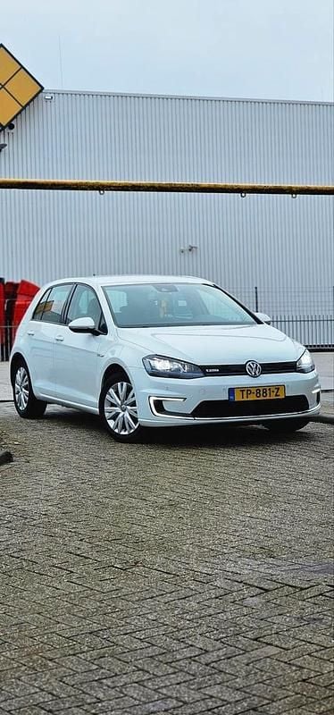 Occasion 2016 VW e-Golf Hatchback | € 7.950 - Afbeelding 1/4
