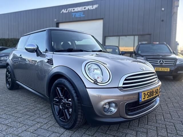 Occasion Mini ONE 75 PK (55 kW) 2013 Grijs (metallic) Hatchback