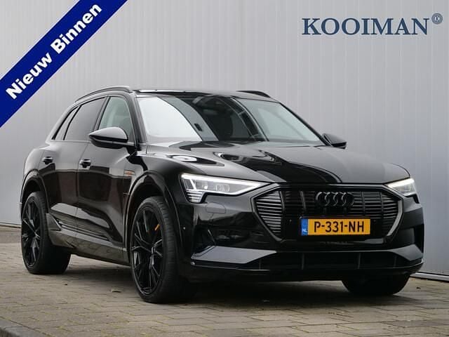 Zwart Gebruikt 2020 Audi e-tron Business SUV | € 24.950 (Goede deal) - Afbeelding 1/4
