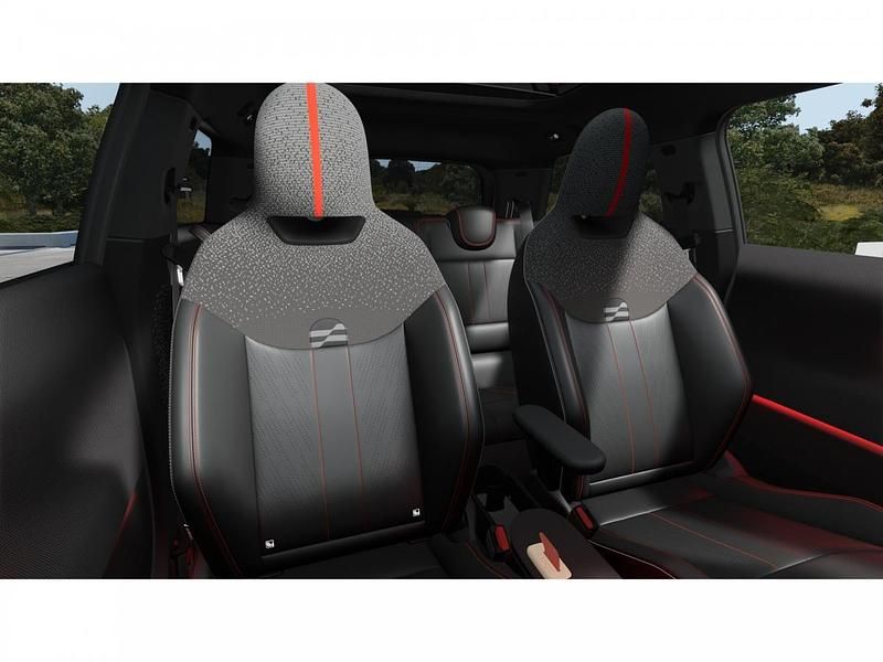 Occasion Mini Cooper 22 kW (30 PK) 2025 Grijs Hatchback