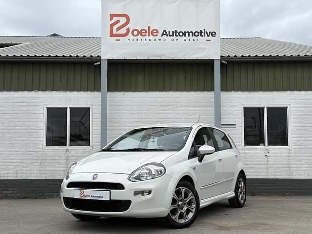 Wit Gebruikt 2014 Fiat Punto Evo Hatchback | € 4.995 (Eerlijke prijs) - Afbeelding 1/4