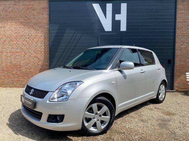 Grijs Gebruikt 2008 Suzuki Swift Hatchback | € 3.950 (Eerlijke prijs) - Afbeelding 1/4