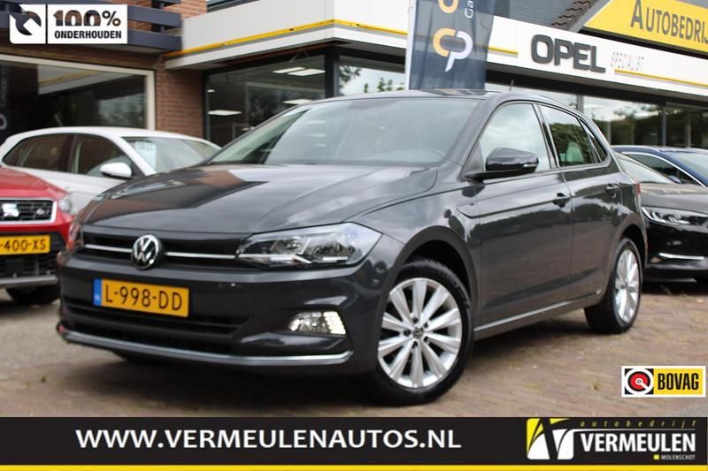 Grijs Occasion 2021 VW Polo Highline Hatchback | € 17.900 (Iets duurder) - Afbeelding 1/4