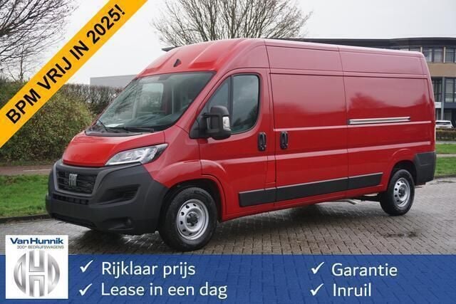 Rood Nieuw 2024 Fiat Ducato Van | € 33.850 (Eerlijke prijs) - Afbeelding 1/4