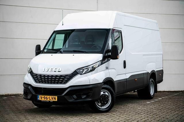 Wit Gebruikt 2021 Iveco Daily Van | € 32.950 (Goede deal) - Afbeelding 1/4