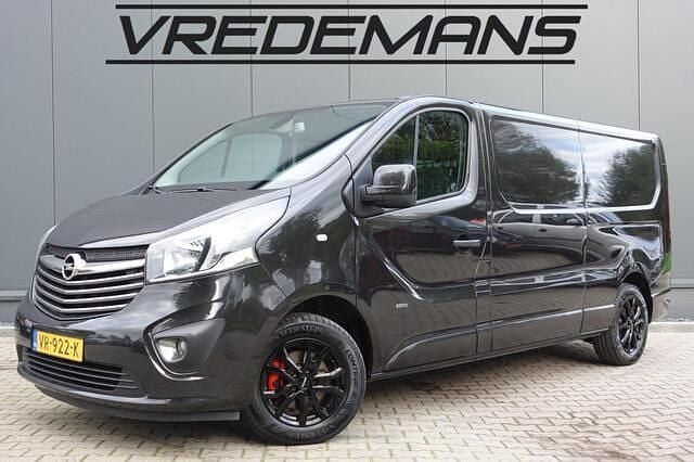 Zwart Gebruikt 2015 Opel Vivaro Sport Van | € 7.950 (Goede deal) - Afbeelding 1/4