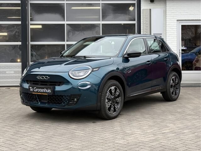 Groen Nieuw 2025 Fiat 600 Urban SUV | € 33.995 (Eerlijke prijs) - Afbeelding 1/4
