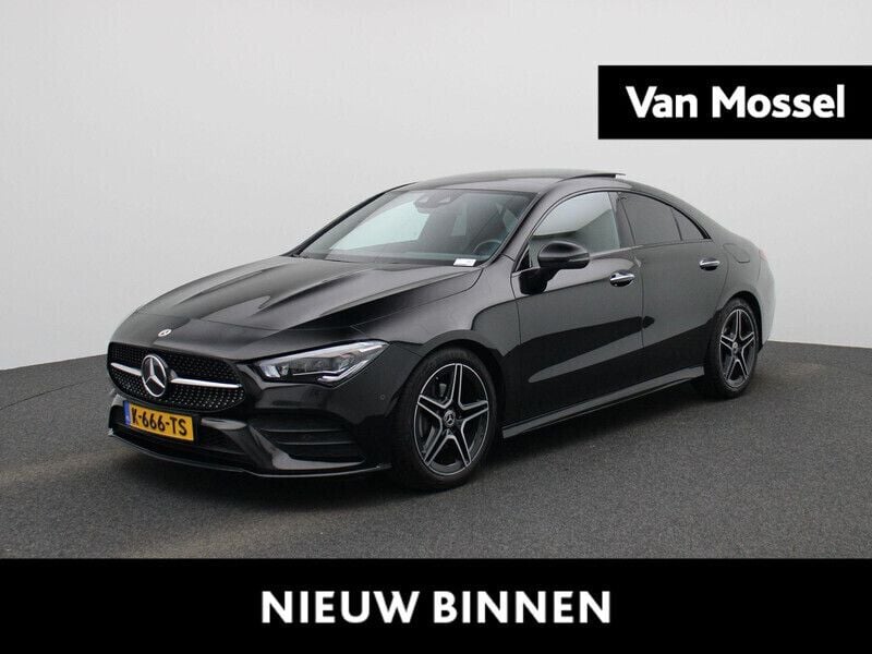 Zwart Gebruikt 2021 Mercedes CLA180 Business Sedan | € 30.900 (Eerlijke prijs) - Afbeelding 1/4