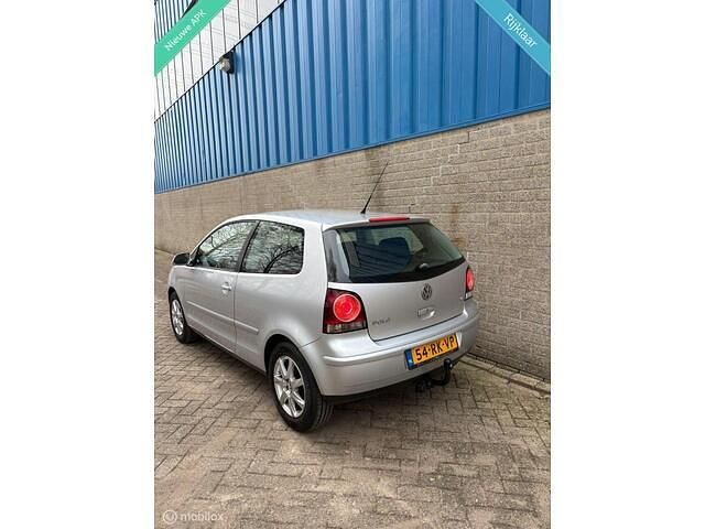 Occasion VW Polo 75 PK (55 kW) 2005 Grijs Hatchback