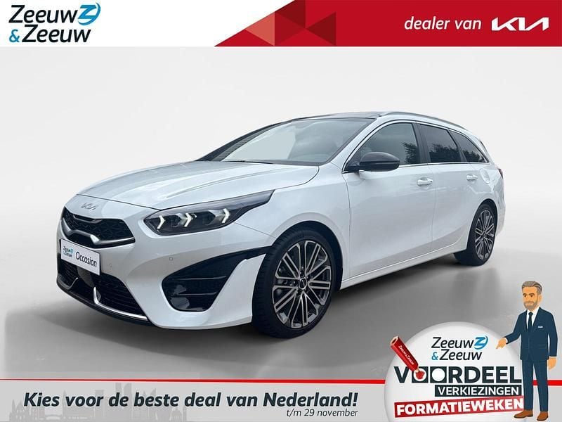 Wit Nieuw 2025 Kia Ceed Sportswagon Stationwagen | € 41.945 (Duur) - Afbeelding 1/4