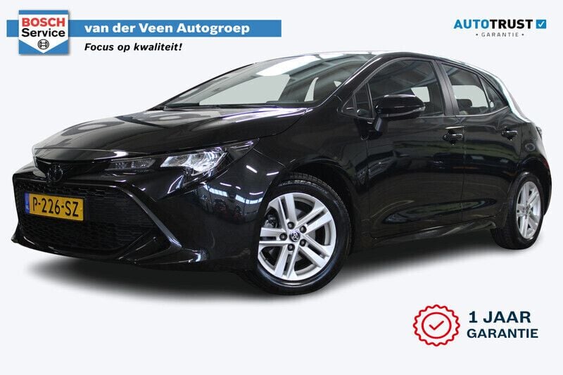 Zwart Gebruikt 2022 Toyota Corolla Active Hatchback | € 20.950 (Eerlijke prijs) - Afbeelding 1/4
