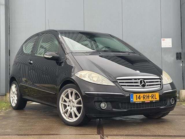 Occasion Mercedes A150 Elegance 95 PK (69 kW) 2005 Zwart MPV