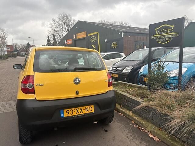 Occasion VW Fox Trendline 75 PK (55 kW) 2007 Geel Hatchback