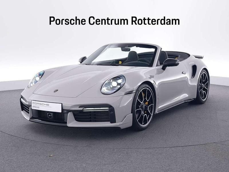 Grijs Gebruikt 2024 Porsche 992 Cabriolet | € 339.900 (Duur) - Afbeelding 1/4