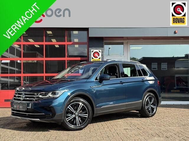 Blauw Gebruikt 2021 VW Tiguan Elegance SUV | € 31.950 (Goede deal) - Afbeelding 1/4