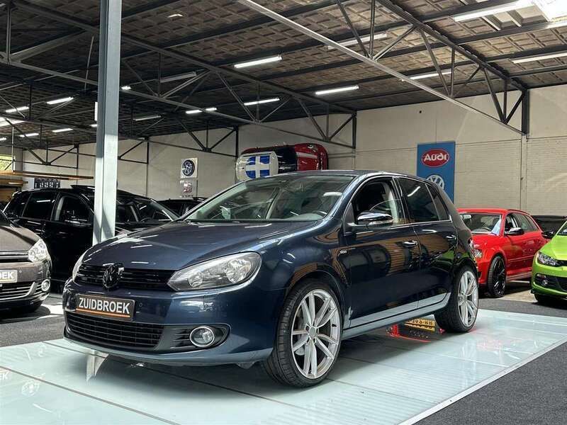 Blauw Gebruikt 2012 VW Golf VII Hatchback | € 9.999 (Eerlijke prijs) - Afbeelding 1/4