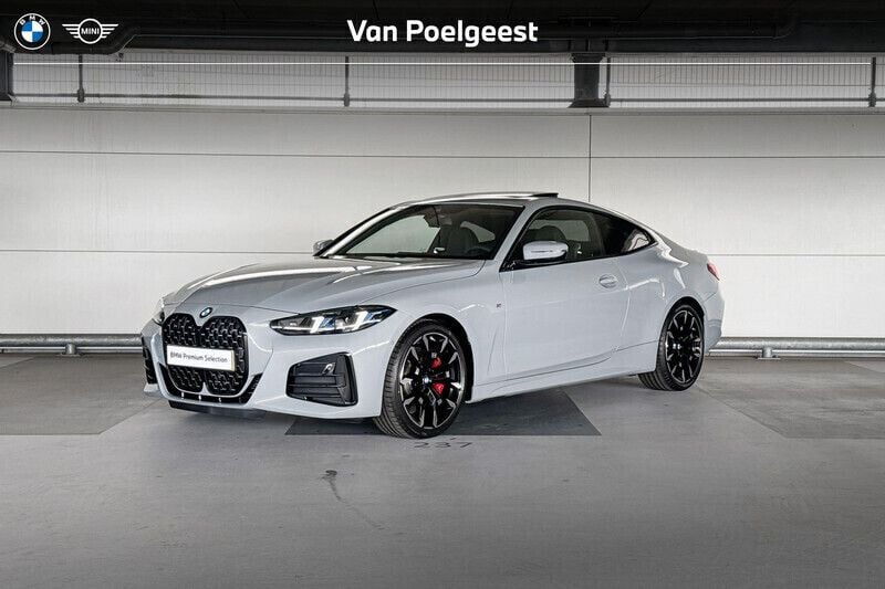 Grijs, metallic lak Gebruikt 2024 BMW 420 M Sport Coupé | € 53.500 (Eerlijke prijs) - Afbeelding 1/4