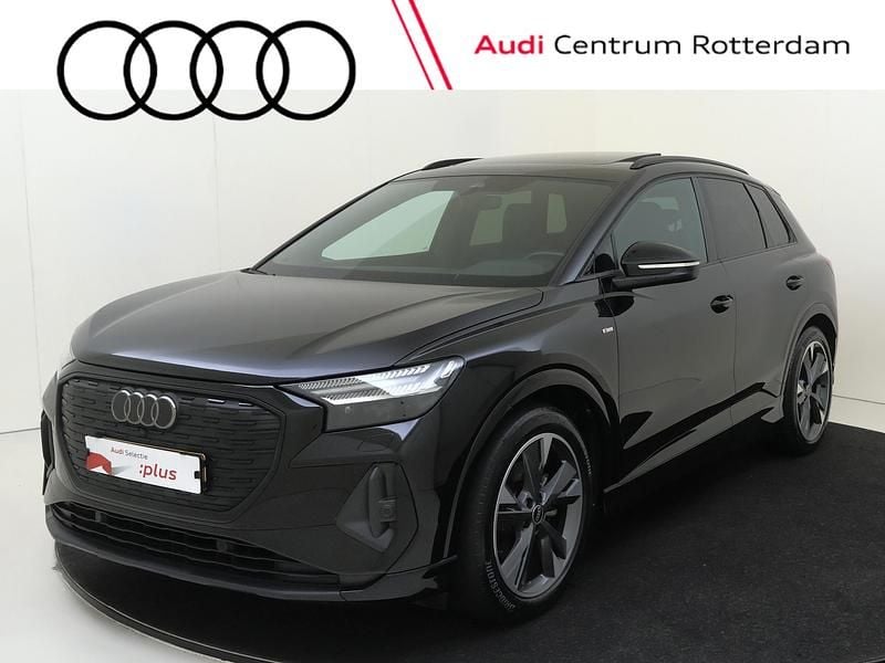 Zwart Gebruikt 2021 Audi Q4 e-tron Competition SUV | € 30.750 (Iets duurder) - Afbeelding 1/4