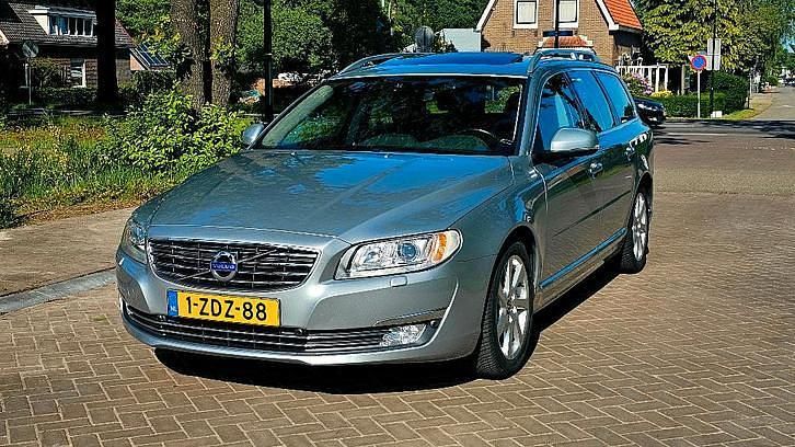 Occasion 2014 Volvo V70 Stationwagen | € 9.000 (Duur) - Afbeelding 1/4