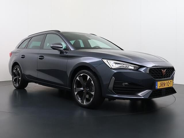 Occasion Cupra Leon 150 PK (110 kW) 2022 Grijs Hatchback