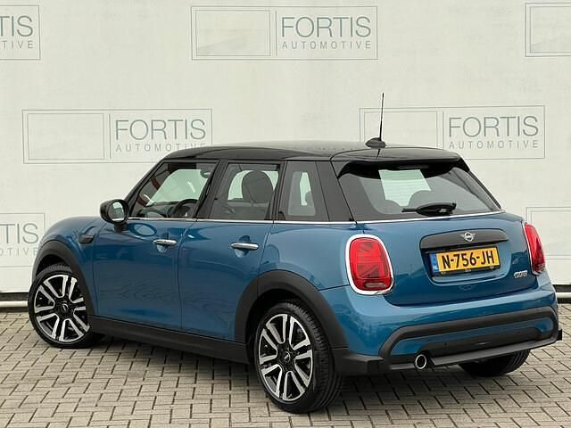 Occasion Mini Cooper Business 136 PK (100 kW) 2021 Blauw Hatchback