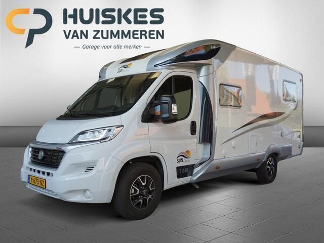 Wit Gebruikt 2021 Fiat Ducato Van | € 78.950 - Afbeelding 1/4