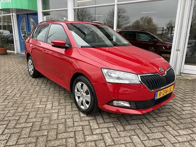 Occasion Skoda Fabia Ambition 95 PK (69 kW) 2022 Rood Stationwagen