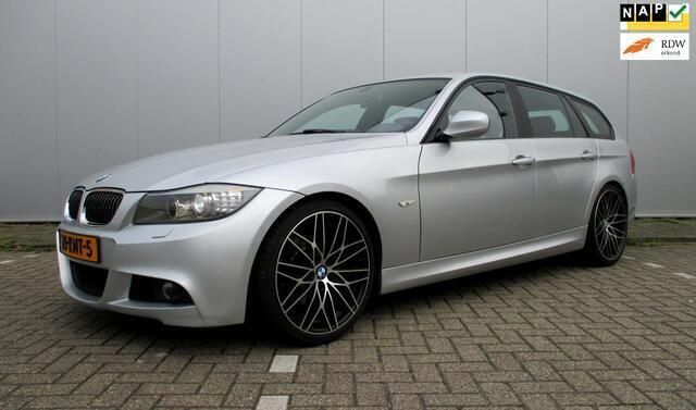 Grijs Gebruikt 2010 BMW 325 M Sport Stationwagen | € 15.750 (Eerlijke prijs) - Afbeelding 1/4