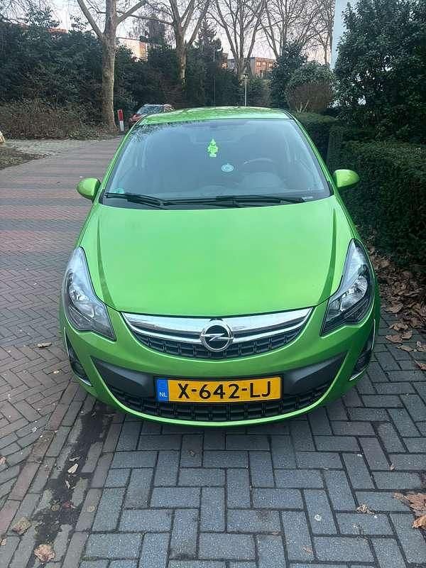 Occasion Opel Corsa 87 PK (63 kW) 2011 Groen MPV