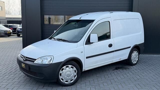 Occasion Opel Combo 94 PK (69 kW) 2009 Wit MPV