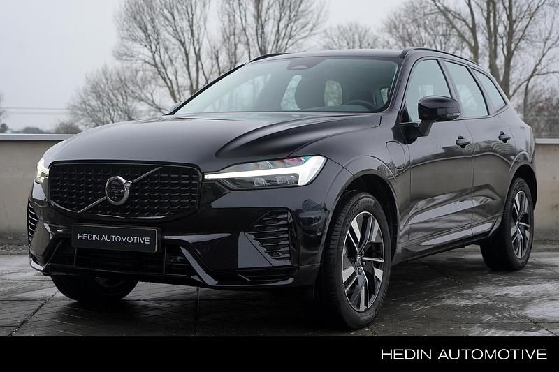 Zwart Occasion 2025 Volvo XC60 Plus SUV | € 57.995 (Eerlijke prijs) - Afbeelding 1/4