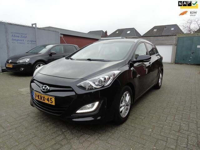 Zwart Gebruikt 2013 Hyundai i30 Stationwagen | € 5.250 (Eerlijke prijs) - Afbeelding 1/4