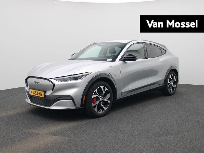 Grijs Occasion 2021 Ford Mustang Mach-E SUV | € 22.945 (Super prijs) - Afbeelding 1/4