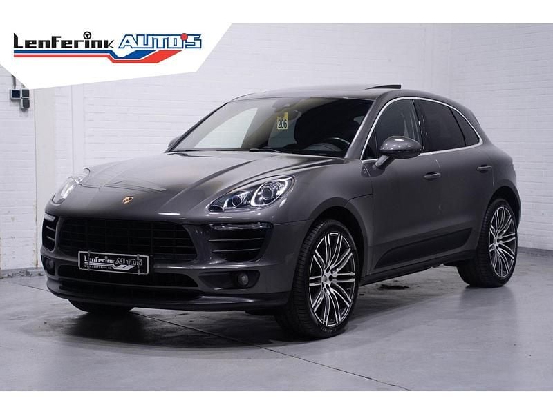 Noir etoile Occasion 2015 Porsche Macan SUV | € 33.450 (Eerlijke prijs) - Afbeelding 1/4