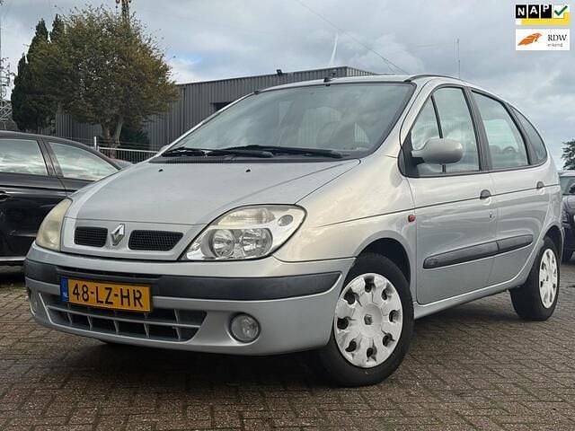 Grijs Gebruikt 2003 Renault Scénic MPV | € 1.350 (Eerlijke prijs) - Afbeelding 1/4
