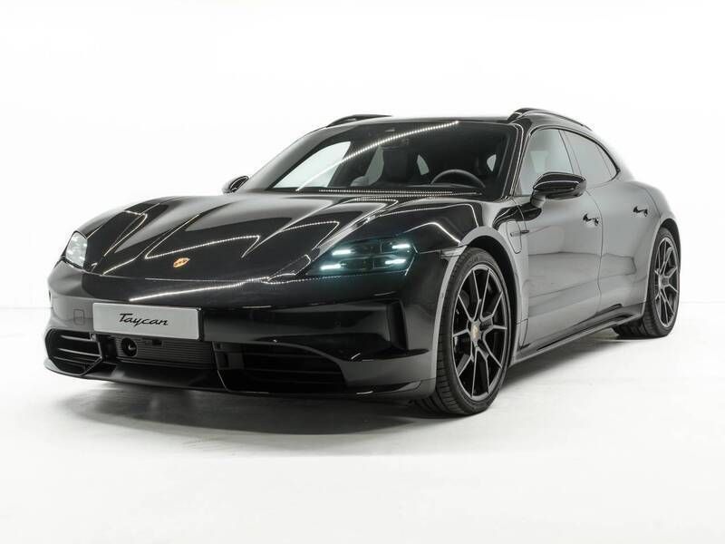 Diepzwart metallic Nieuw 2024 Porsche Taycan Sport Turismo Sedan | € 152.052 (Duur) - Afbeelding 1/4