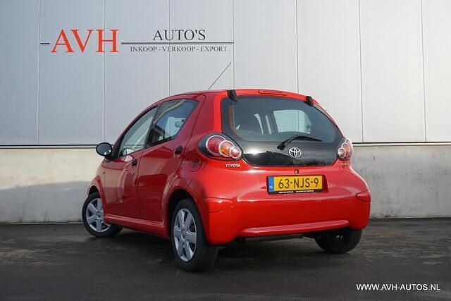 Occasion Toyota Aygo 68 PK (50 kW) 2010 Hatchback Hatchback
