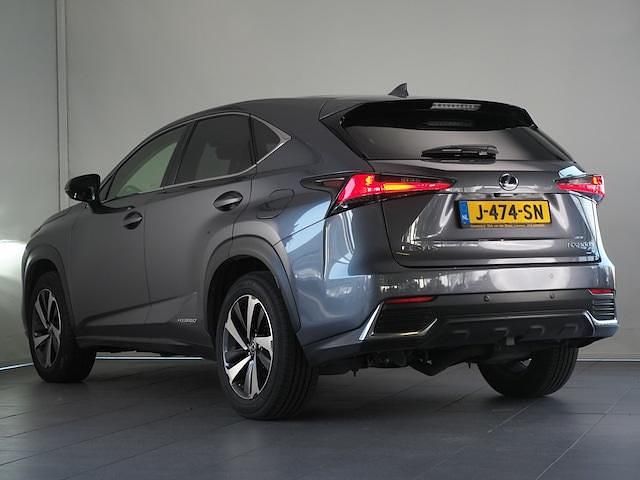 Occasion Lexus NX300h President Line 197 PK (144 kW) 2018 Grijs SUV