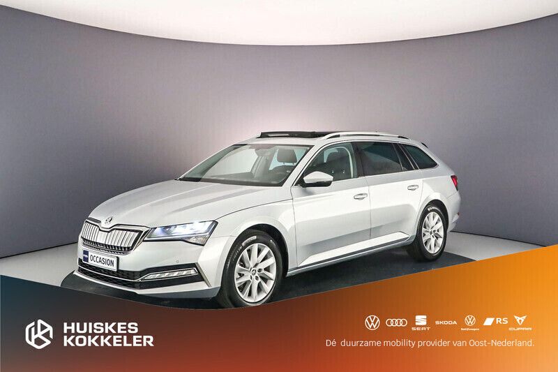 Grijs Gebruikt 2024 Skoda Superb Business Line Stationwagen | € 35.000 (Goede deal) - Afbeelding 1/4