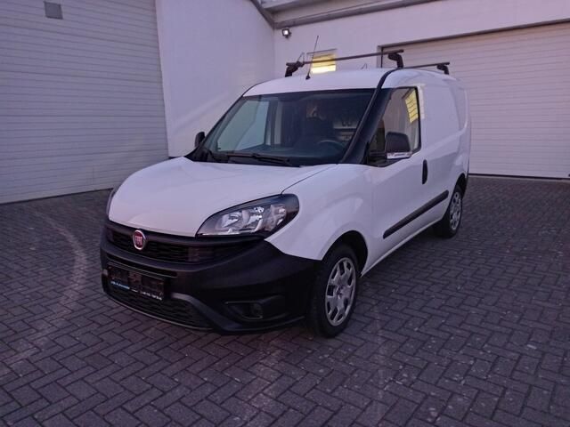 Wit Gebruikt 2019 Fiat Doblò MPV | € 12.250 (Eerlijke prijs) - Afbeelding 1/4